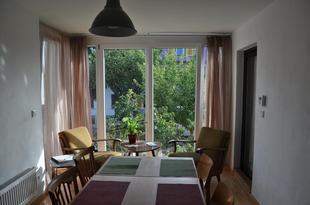 Punkrock Harbour Pension Baehr Karlsruhe Exteriér fotografie
