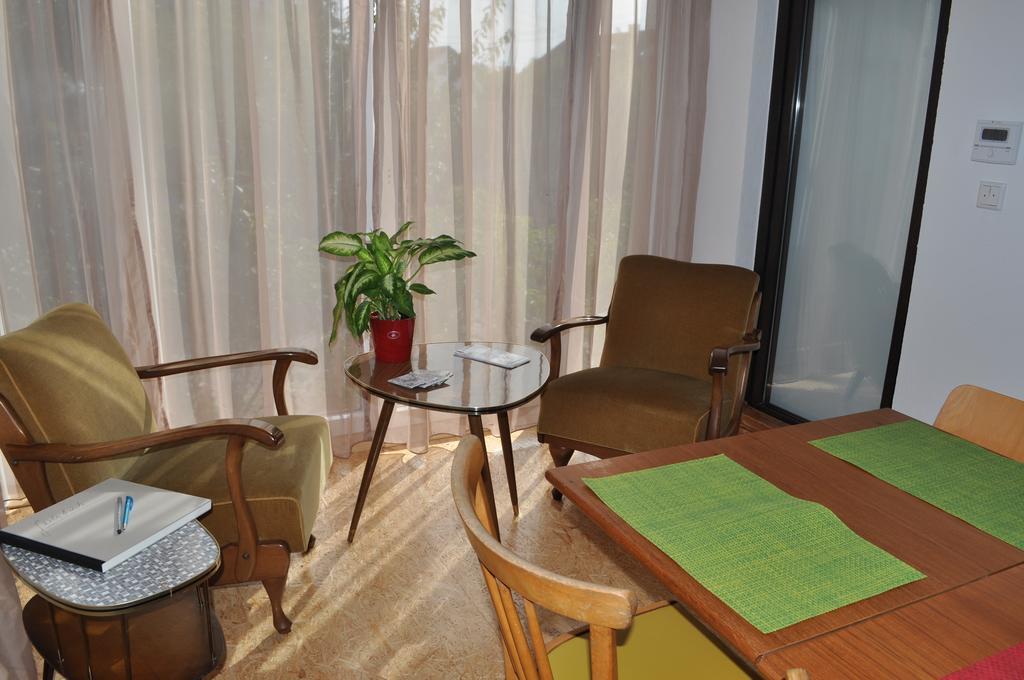 Punkrock Harbour Pension Baehr Karlsruhe Exteriér fotografie